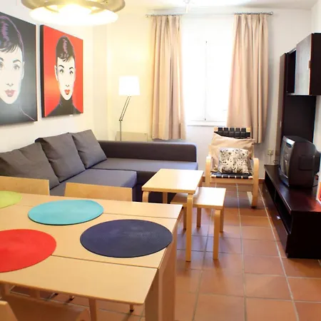 Apartment Arttyco Con Parking Y Wifi By Surynieve